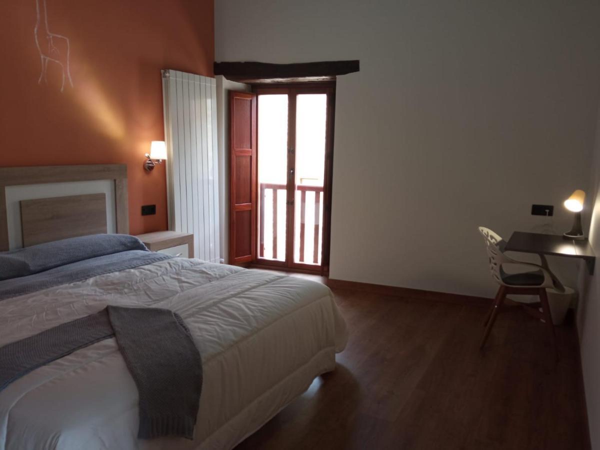 Quintanilla del Rebollar Apartamentos Turisticos Accesibles La Quinta De Sotoscueva מראה חיצוני תמונה